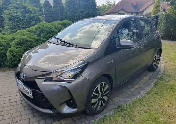 Toyota Yaris cena 63500 przebieg: 16873, rok produkcji 2018 z Niepołomice małe 154